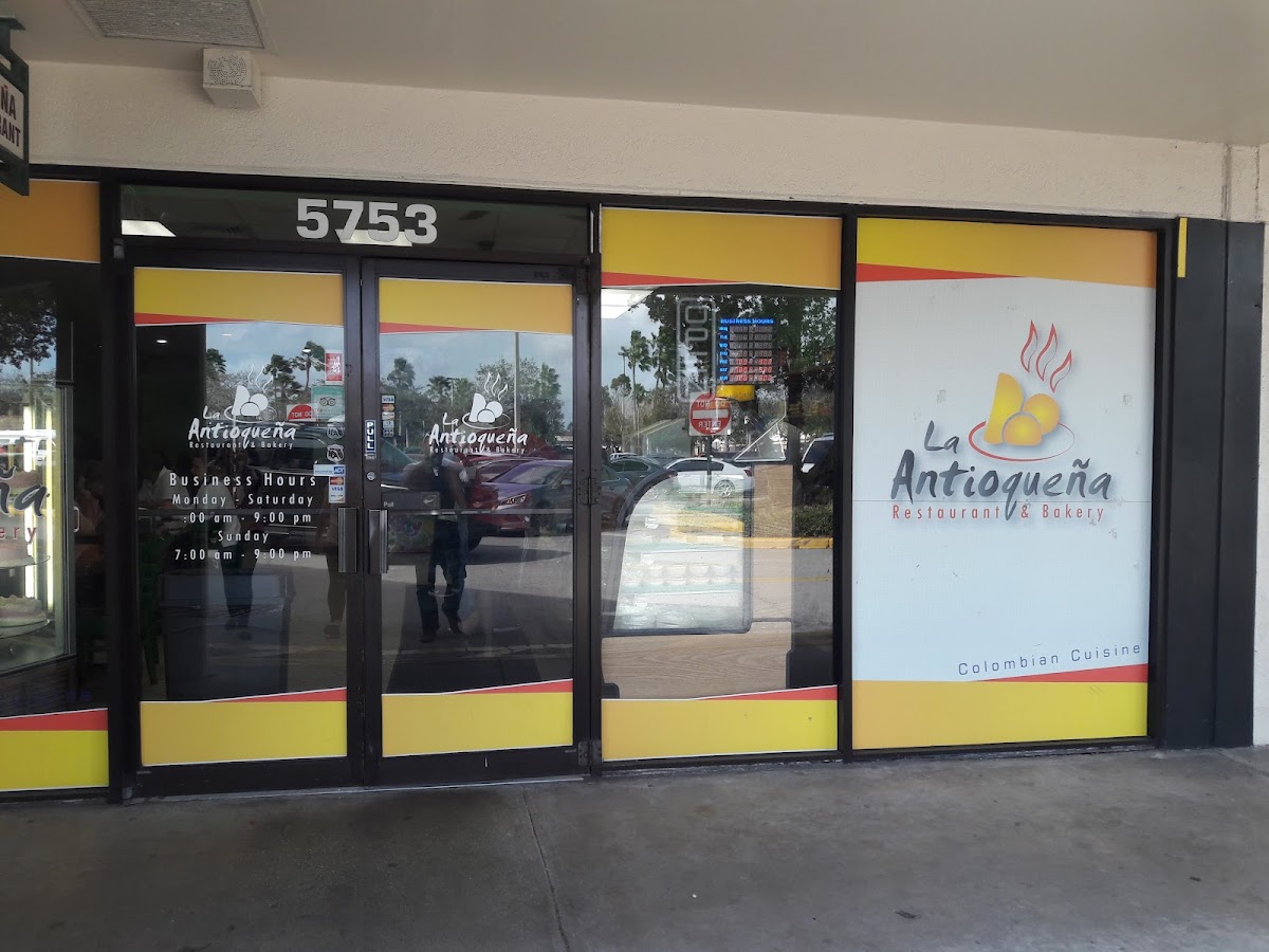 La Antioqueña Café & Restaurant